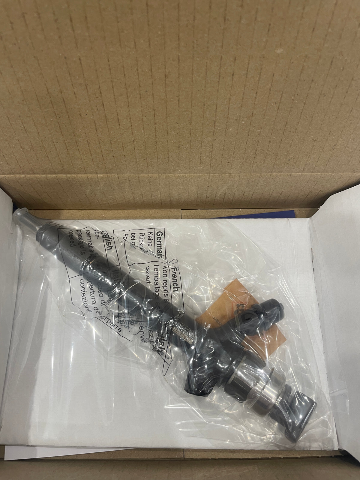 Genuine Denso 095000‑9780 Injectors (Set of 8) – Toyota LandCruiser 200 Series 4.5L 1VD‑FTV Pre‑DPF