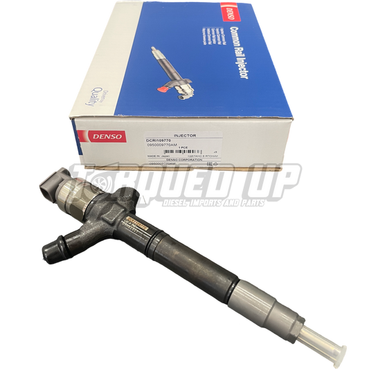 Genuine Denso 095000‑9780 Injectors (Set of 8) – Toyota LandCruiser 200 Series 4.5L 1VD‑FTV Pre‑DPF